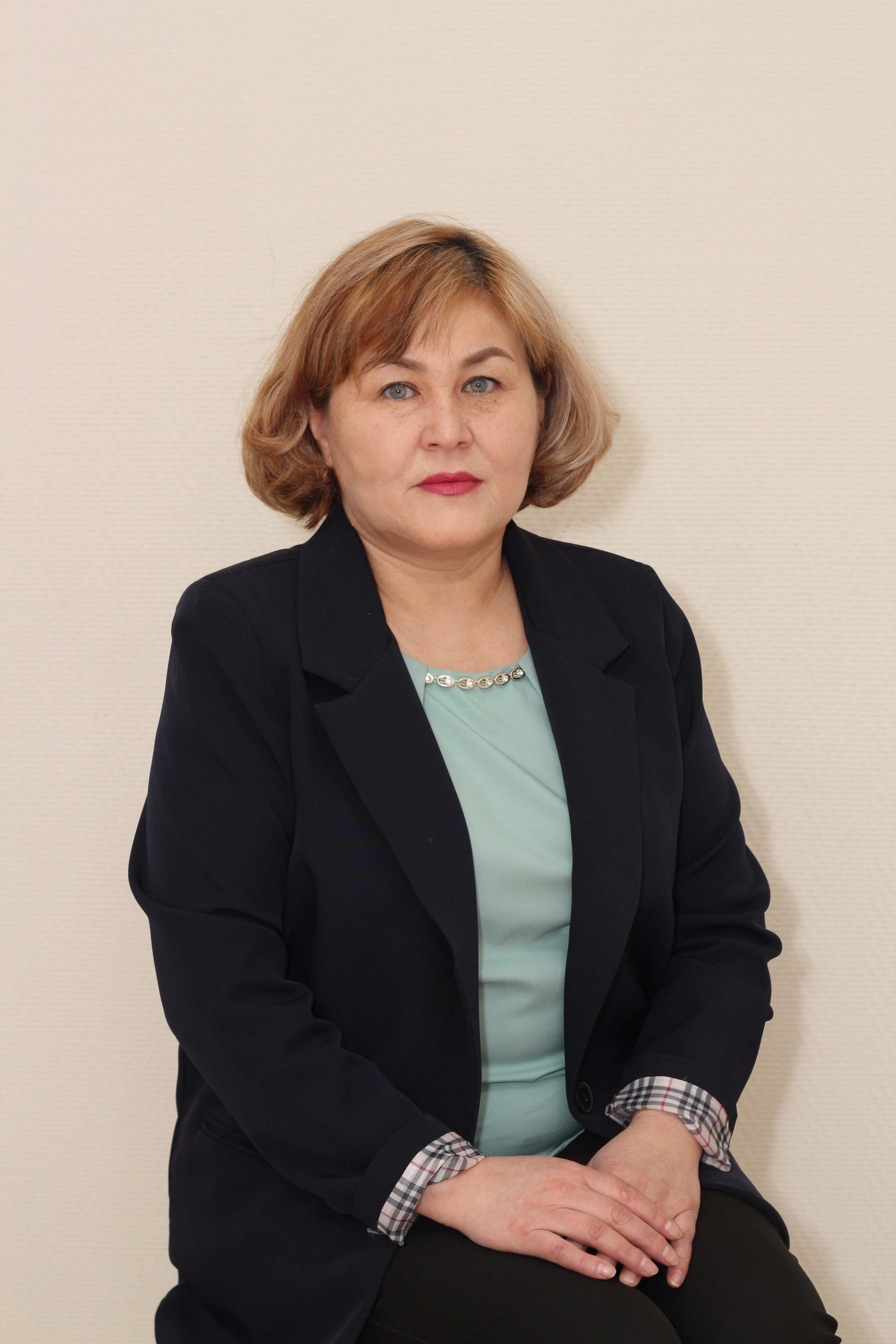 Азисова Роза Исламовна.