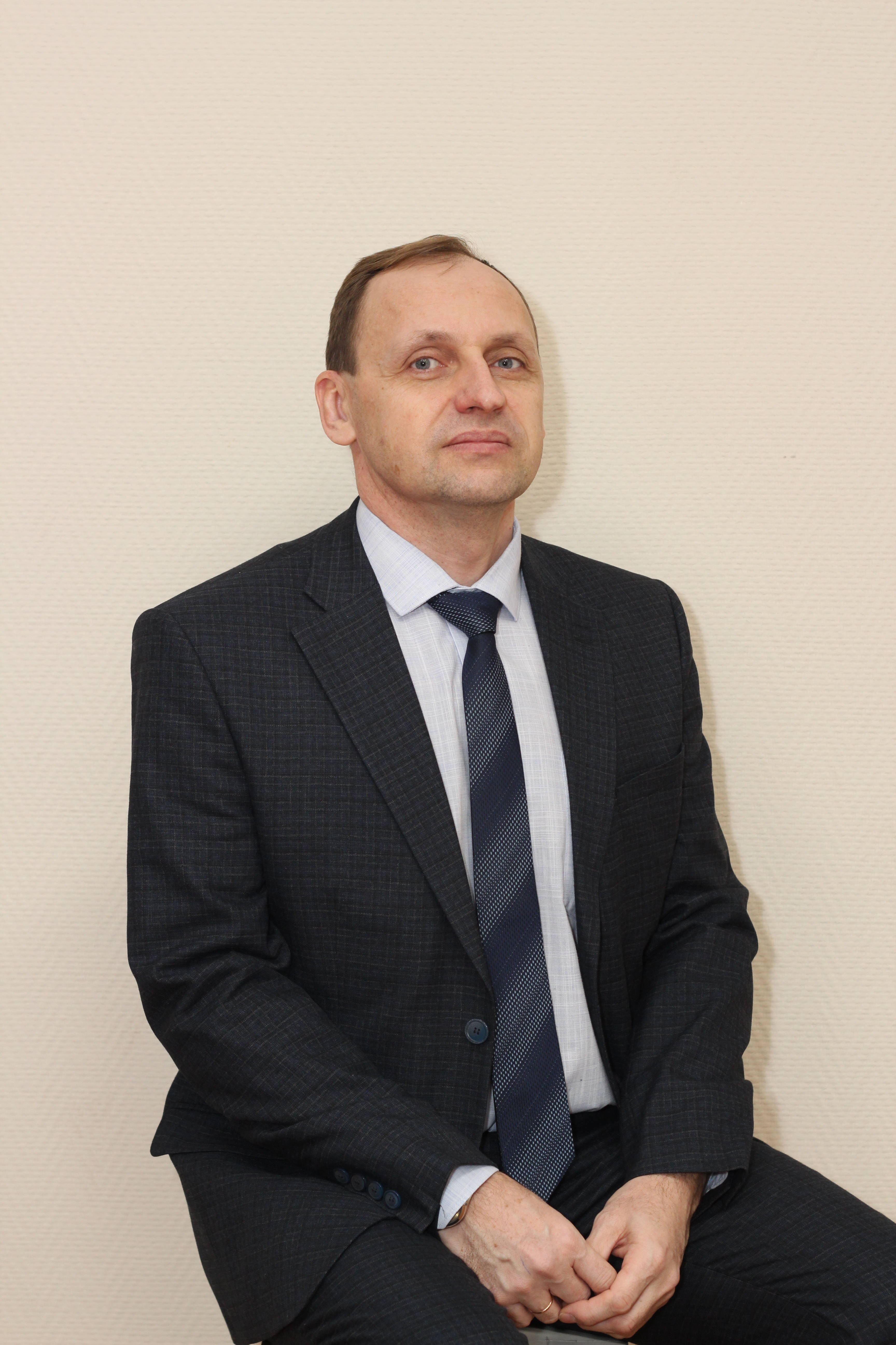 Жмакин Вячеслав Сергеевич.