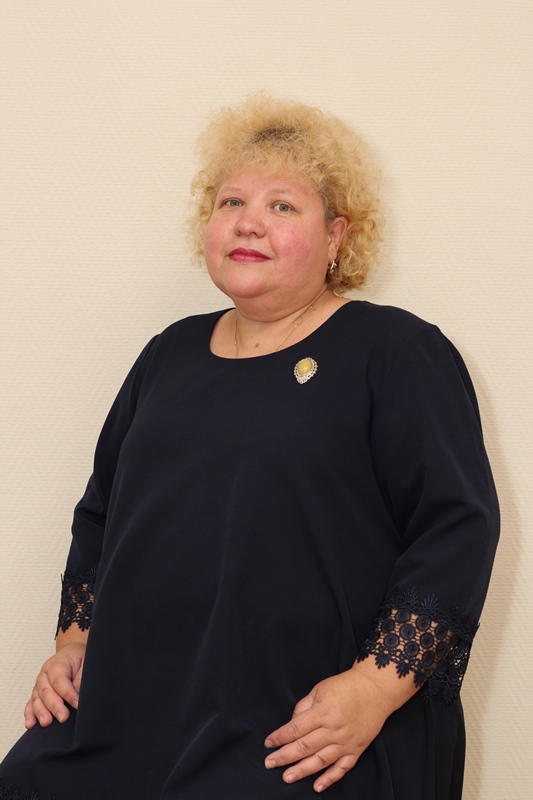 Сизова Аделия Леонидовна.